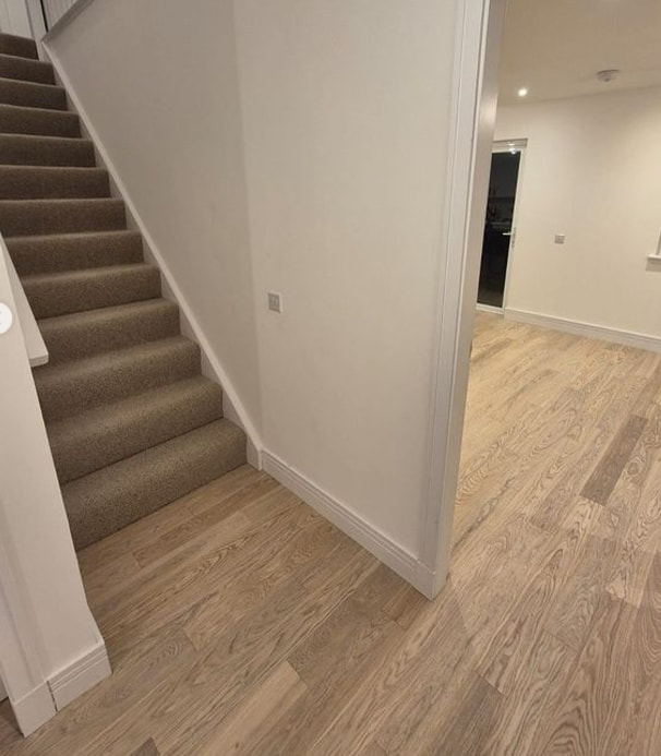 Donald Flooring & Contracts Ltd logo