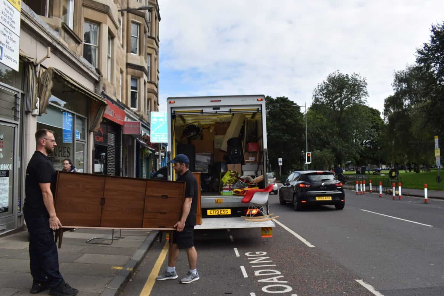 EH1 Removals Edinburgh - Trusted Moving Company logo